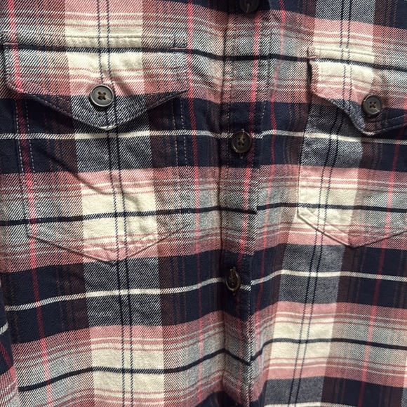Tilley 100% organic cotton button down shirt - Picture 4 of 4